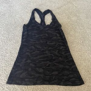 Lululemon top - cool racer back tank